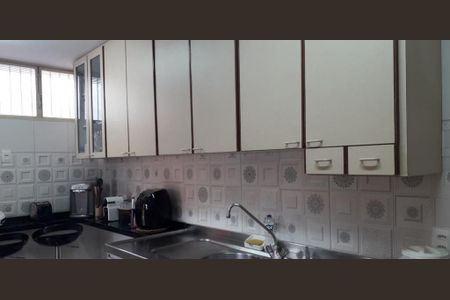 Casa à venda com 237m², 3 quartos e 5 vagas