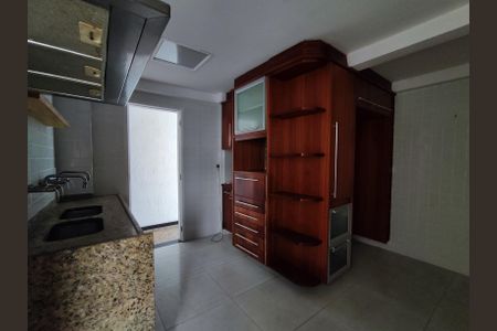 Apartamento para alugar com 350m², 3 quartos e 3 vagasCozinha