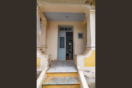 Casa à venda com 132m², 5 quartos e sem vagaEntrada