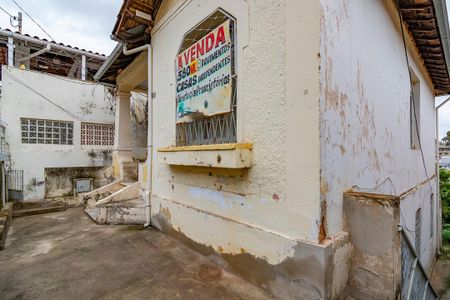 Casa à venda com 132m², 5 quartos e sem vagaEntrada