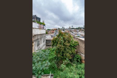 Casa à venda com 132m², 5 quartos e sem vagaQuintal