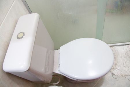 Casa à venda com 130m², 3 quartos e 2 vagasBanheiro Social