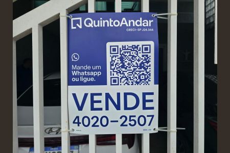Casa à venda com 130m², 3 quartos e 2 vagasPlaquinha 