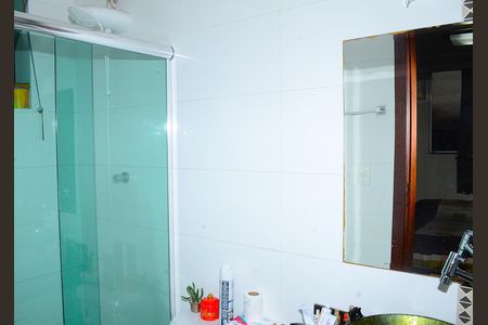 Casa à venda com 200m², 5 quartos e 5 vagasBanheiro da Suíte