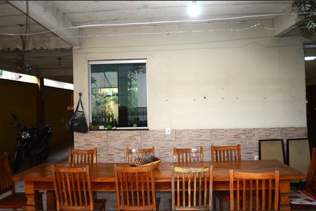 Casa à venda com 200m², 5 quartos e 5 vagasÁrea externa