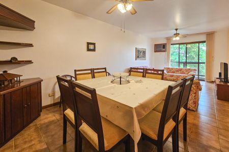 Sala de apartamento para alugar com 3 quartos, 130m² em Jardim Tres Marias, Guarujá