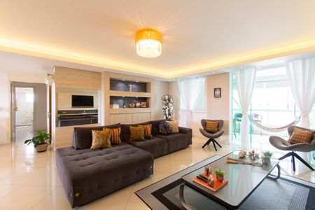 Apartamento à venda com 157m², 3 quartos e 2 vagasSala