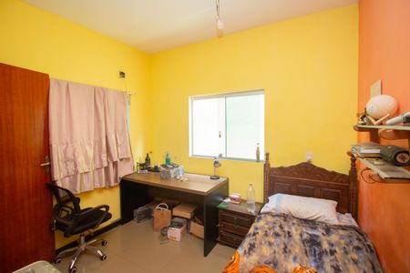 Casa à venda com 592m², 5 quartos e 2 vagasQuarto 1