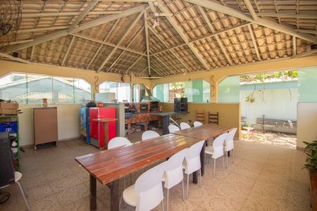 Casa à venda com 592m², 5 quartos e 2 vagasTerraço