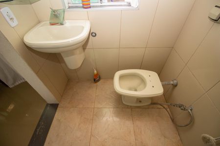 Casa à venda com 592m², 5 quartos e 2 vagasBanheiro da Suíte