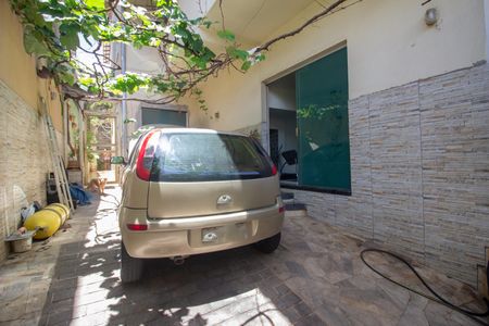 Casa à venda com 592m², 5 quartos e 2 vagasGaragem