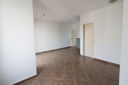 Apartamento para alugar com 65m², 2 quartos e 1 vagaSala