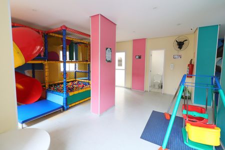 Apartamento para alugar com 65m², 2 quartos e 1 vagaÁrea comum - Brinquedoteca