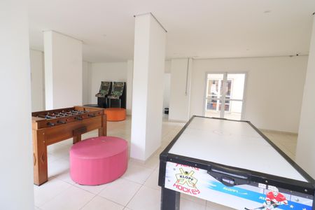 Apartamento para alugar com 65m², 2 quartos e 1 vagaÁrea comum - Sala de jogos