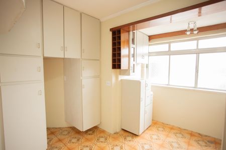 Apartamento à venda com 68m², 2 quartos e 1 vagaCOZINHA