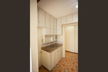 Apartamento à venda com 68m², 2 quartos e 1 vagaCOZINHA