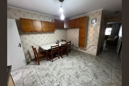 Casa à venda com 123m², 2 quartos e 2 vagas
