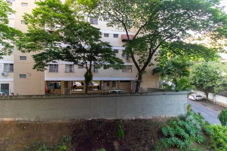 Vista da Sala de apartamento para alugar com 2 quartos, 52m² em Santa Rosa, Niterói