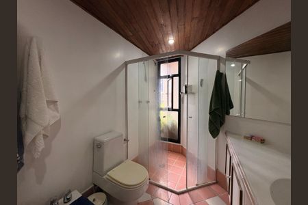 Apartamento à venda com 350m², 4 quartos e 3 vagasBanheiro da suíte 2