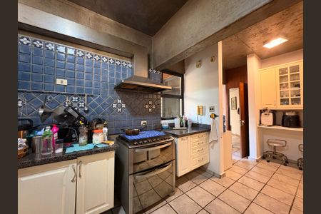 Apartamento à venda com 350m², 4 quartos e 3 vagasCozinha