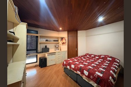 Apartamento à venda com 350m², 4 quartos e 3 vagasSuite 3