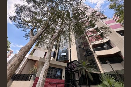 Apartamento à venda com 350m², 4 quartos e 3 vagasFachada