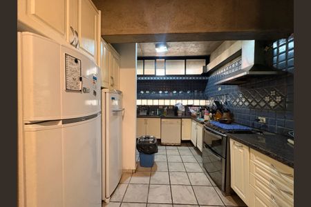 Apartamento à venda com 350m², 4 quartos e 3 vagasCozinha