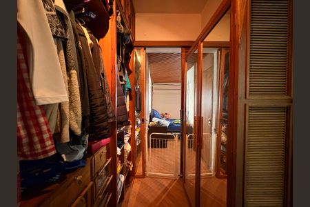 Apartamento à venda com 350m², 4 quartos e 3 vagasCloset da suíte 4