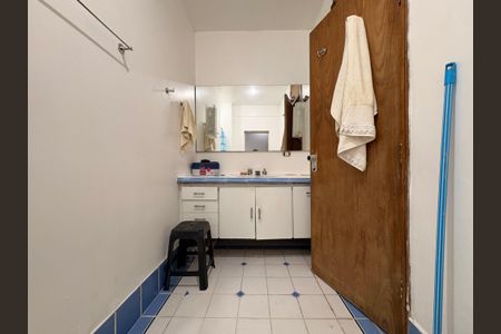 Apartamento à venda com 350m², 4 quartos e 3 vagasBanheiro da suíte 4