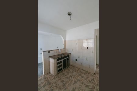 Casa à venda com 130m², 3 quartos e 4 vagas