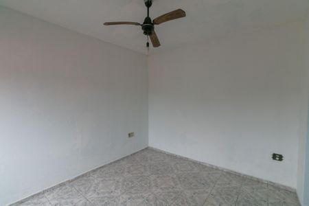 Casa à venda com 130m², 3 quartos e 4 vagas