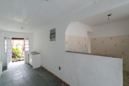 Casa à venda com 130m², 3 quartos e 4 vagas