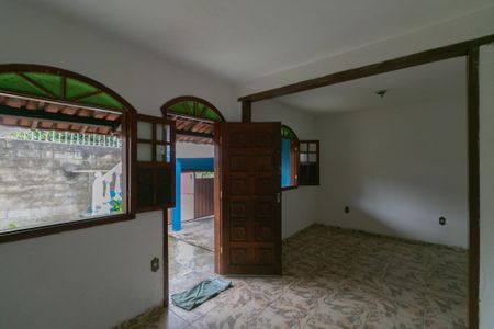 Casa à venda com 3 quartos, 130m² em Chácara Confisco, Belo Horizonte