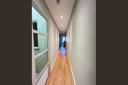 Casa à venda com 180m², 4 quartos e 4 vagas