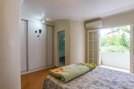 Casa à venda com 250m², 2 quartos e 5 vagas Casa à venda com 250m², 2 quartos e 5 vagasQuarto 1 - suíte