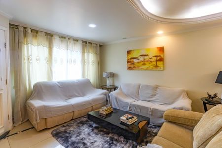 Sala  de casa à venda com 2 quartos, 250m² em Centro, Diadema