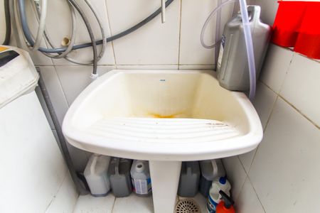 Casa à venda com 166m², 3 quartos e 4 vagas Casa à venda com 166m², 3 quartos e 4 vagasÁrea de Serviço