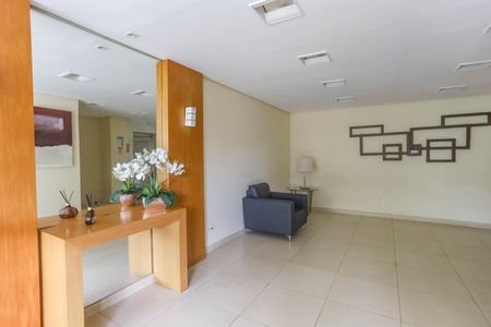 Apartamento à venda com 78m², 3 quartos e 1 vaga Apartamento à venda com 78m², 3 quartos e 1 vagaHall social
