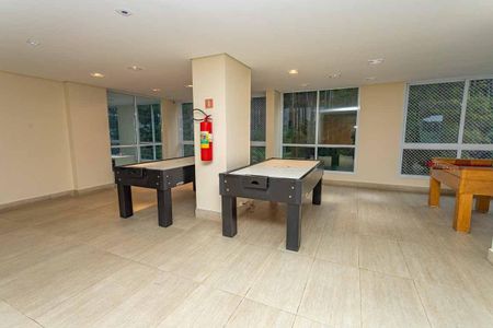 Apartamento à venda com 78m², 3 quartos e 1 vaga Apartamento à venda com 78m², 3 quartos e 1 vagaÁrea comum - Salão de jogos