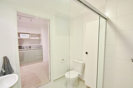 Studio para alugar com 34m², 1 quarto e sem vaga Studio para alugar com 34m², 1 quarto e sem vagaBanheiro