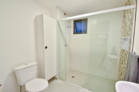 Studio para alugar com 34m², 1 quarto e sem vaga Studio para alugar com 34m², 1 quarto e sem vagaBanheiro
