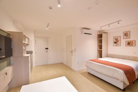 Studio para alugar com 34m², 1 quarto e sem vaga Studio para alugar com 34m², 1 quarto e sem vagaStudio