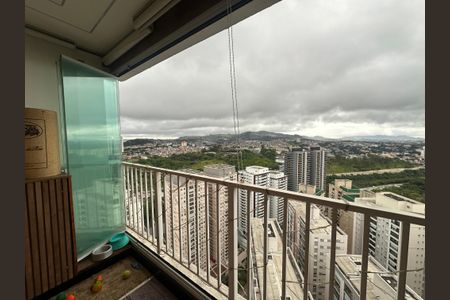 Apartamento à venda com 50m², 1 quarto e 1 vaga Apartamento à venda com 50m², 1 quarto e 1 vagaVaranda