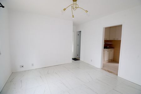 Sala  de apartamento para alugar com 2 quartos, 52m² em Boca do Rio, Salvador