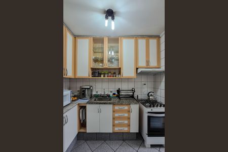 Apartamento à venda com 67m², 3 quartos e 2 vagas Apartamento à venda com 67m², 3 quartos e 2 vagasCozinha