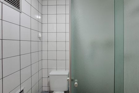 Apartamento à venda com 67m², 3 quartos e 2 vagas Apartamento à venda com 67m², 3 quartos e 2 vagasBanheiro Social