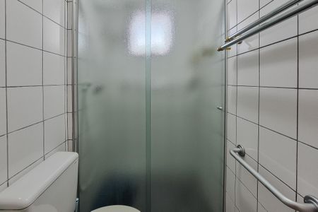 Apartamento à venda com 67m², 3 quartos e 2 vagas Apartamento à venda com 67m², 3 quartos e 2 vagasBanheiro da Suíte