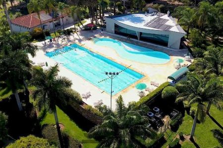 Apartamento à venda com 137m², 3 quartos e 3 vagas