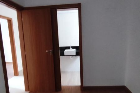 Apartamento à venda com 3 quartos, 110m² em Santa Rosa, Belo Horizonte