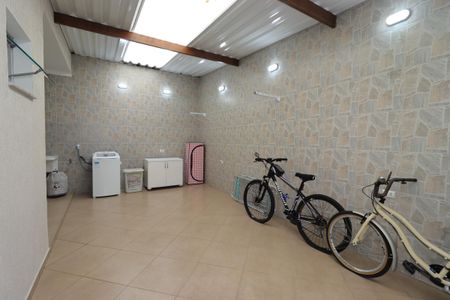 Casa à venda com 163m², 3 quartos e 2 vagasÁrea de Serviço